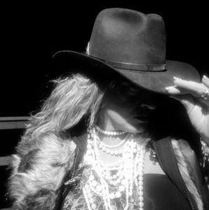 Meet your Posher, Jill